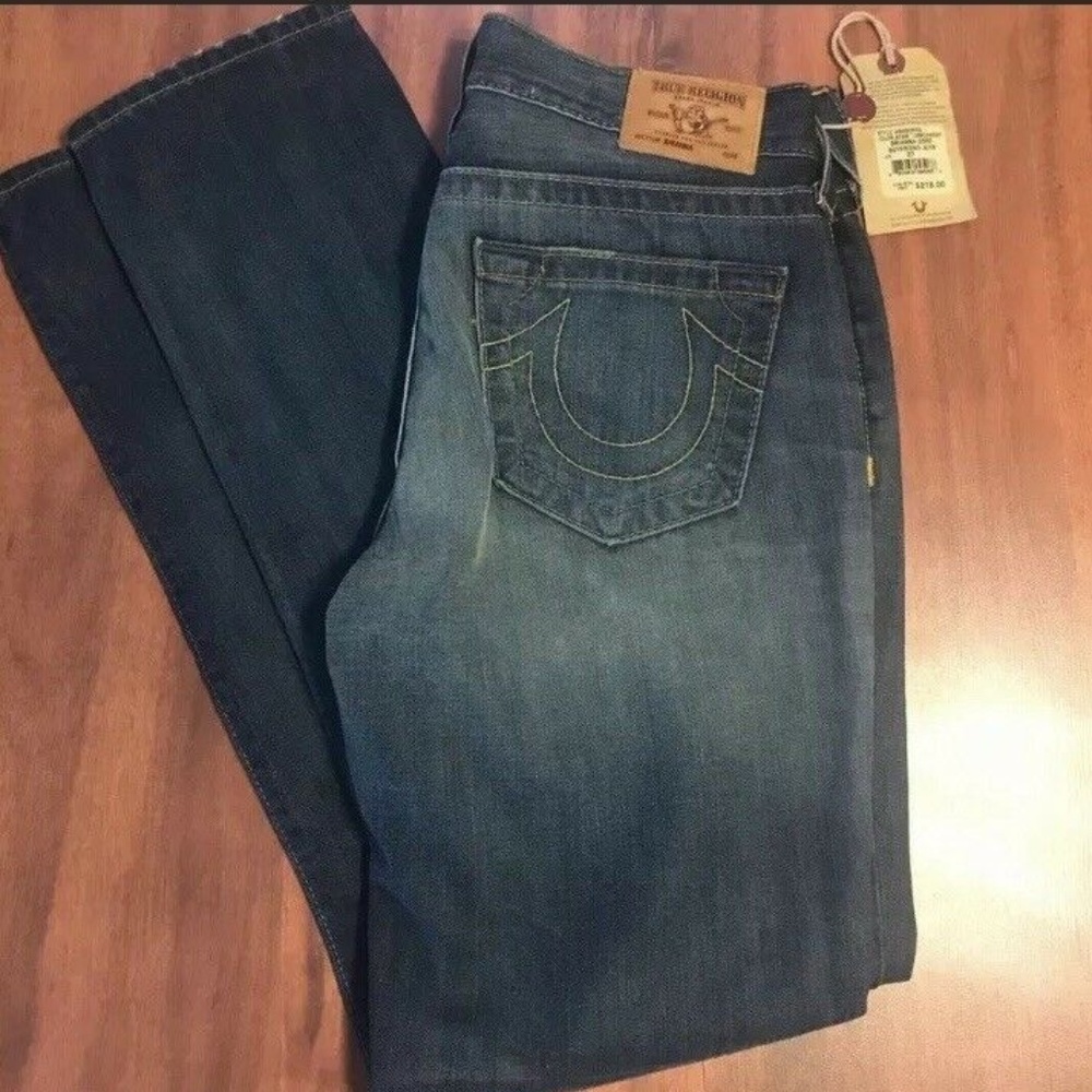 NWT True Religion Brianna Core Boyfriend Jeans 27